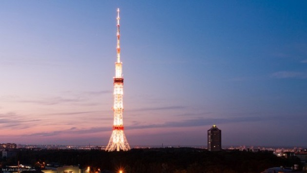 Опасные связи: украинские чиновники могут подыгрывать российским телекоммуникациям