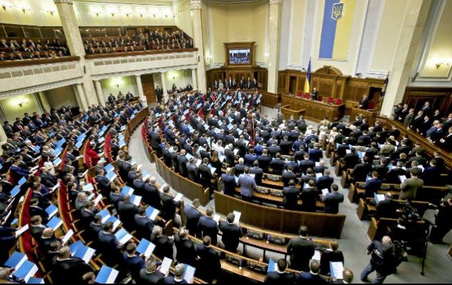 Нардепы хотят взять под контроль предвыборную агитацию в СМИ
