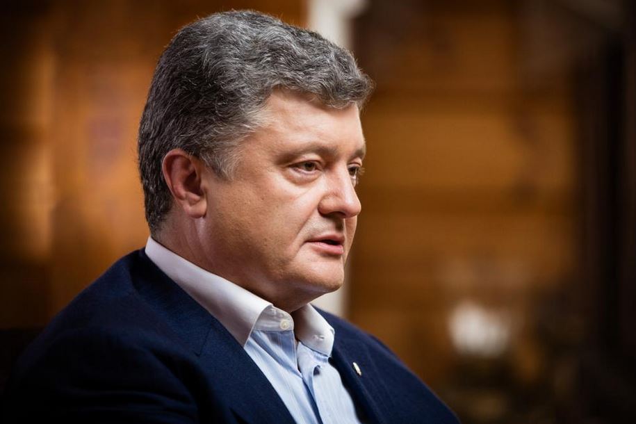 Порошенко подписал законы о реструктуризации внешнего госдолга