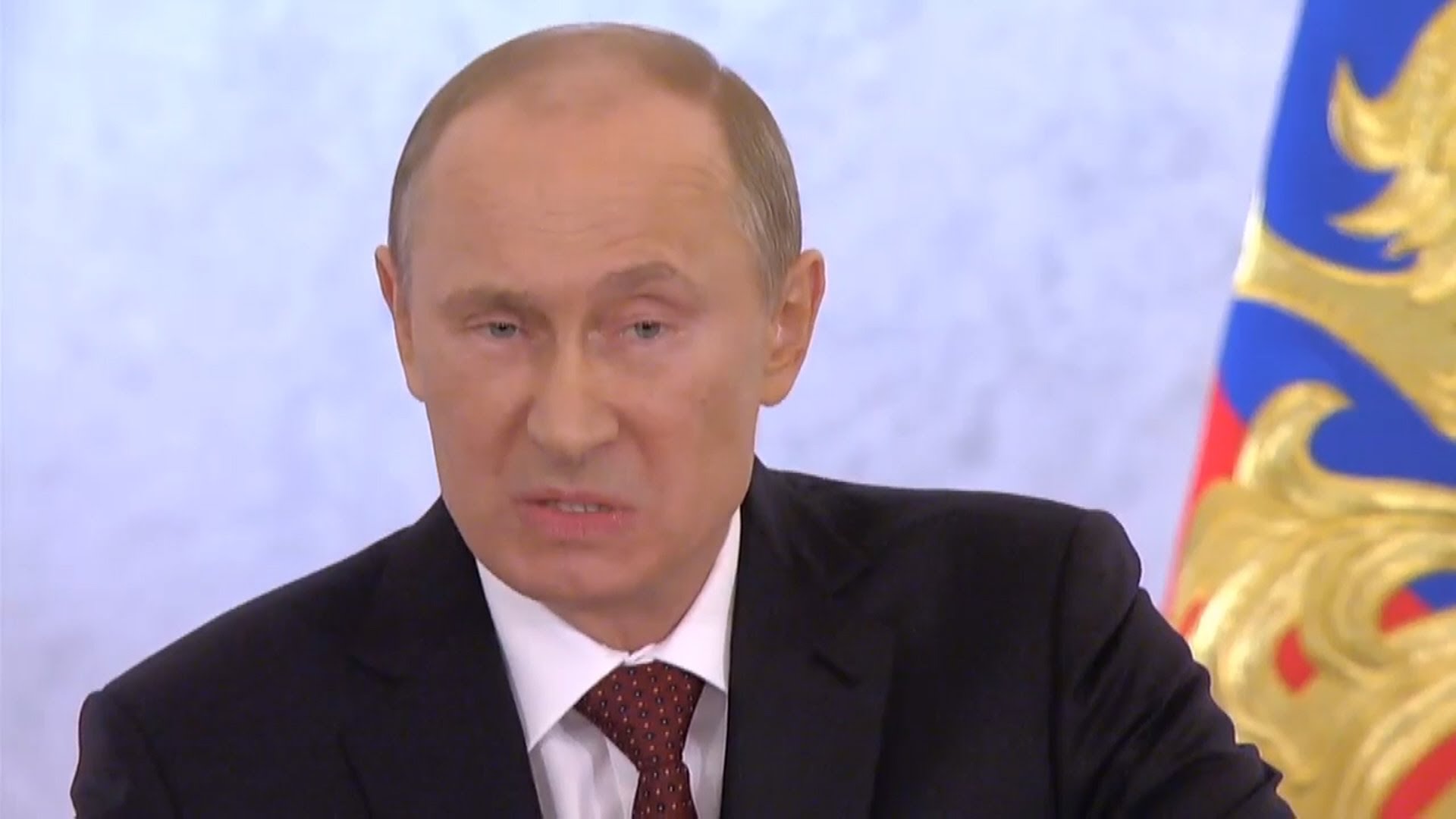 Путин приказал до 20 декабря запустить первую очередь энергомоста в Крым