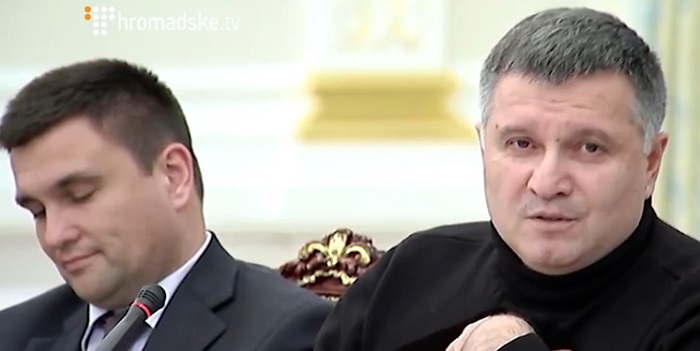 Появилось видео скандального конфликта Авакова и Саакашвили на Банковой