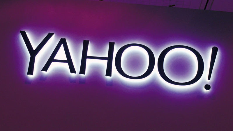 Yahoo собирается продать свой основной бизнес