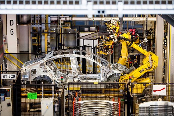Немцы собираются построить автозаводы на Западной Украине