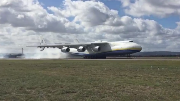 Ан-225 успешно совершил свой первый коммерческий рейс