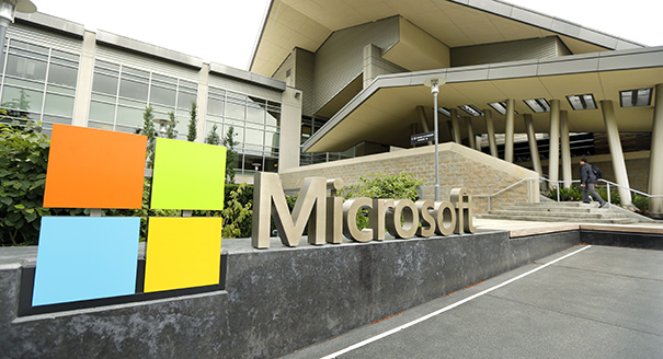 Корпорація Microsoft продала за $350 млн свій бізнес під брендом Nokia