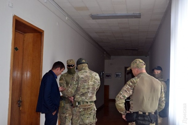 В Одесской ОГА силовики провели обыски, Саакашвили увидел в этом политику