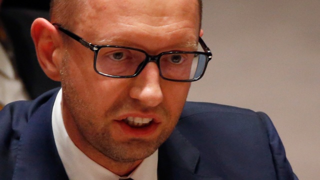 Суд зобов’язав ГПУ відновити розслідування справи про хабар Яценюку в $3 млн