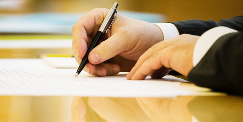 Венеціанська комісія “забракувала” закон про “партійну диктатуру”