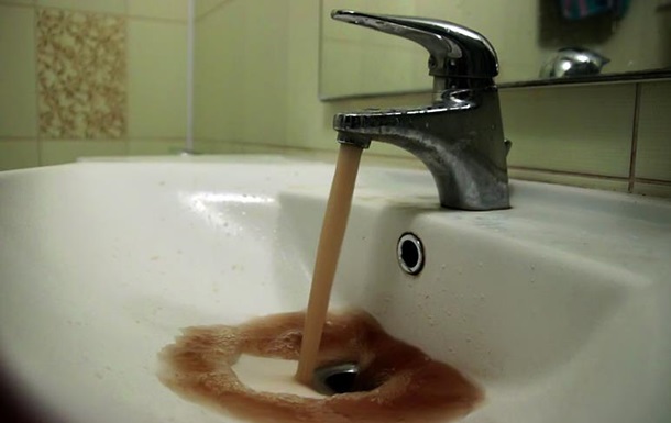 В Ізмаїлі мер оголосив водопровідну воду придатною для вживання
