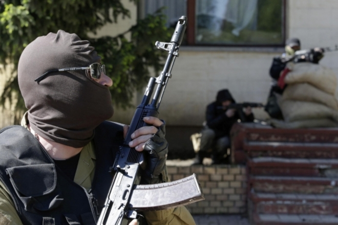 «Укрэнерго» заявила о захвате вооруженными боевиками офиса Донбасской энергосистемы