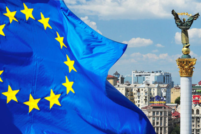 В Єврокомісії не дають гарантії на отримання Україною безвіза і восени