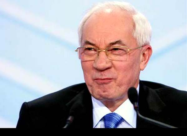 Колишньому прем’єру Азарову ГПУ виписала повістку на допит