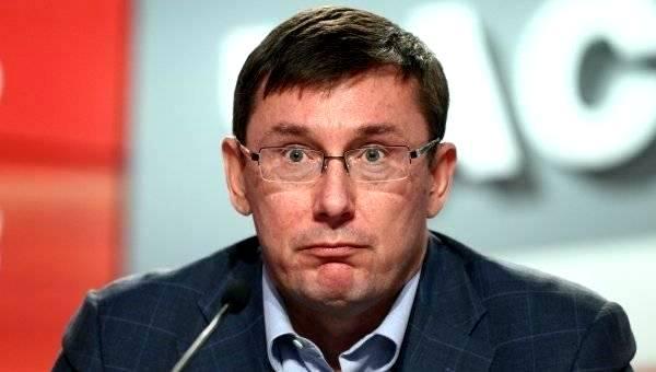 У місцевих прокуратурах замінять кожного третього керівника – Луценко У місцевих прокуратурах замінять кожного третього керівника – Луценко