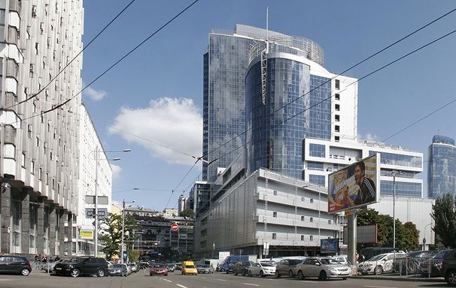 У справі банку «Михайлівський» суд заарештував ТРЦ «Гулівер» в Києві