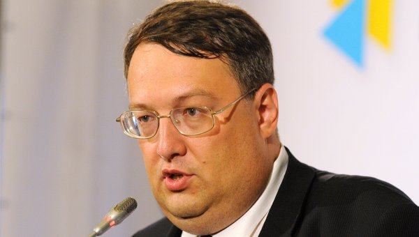 Зарплата міністра повинна бути близько 100 тис гривень