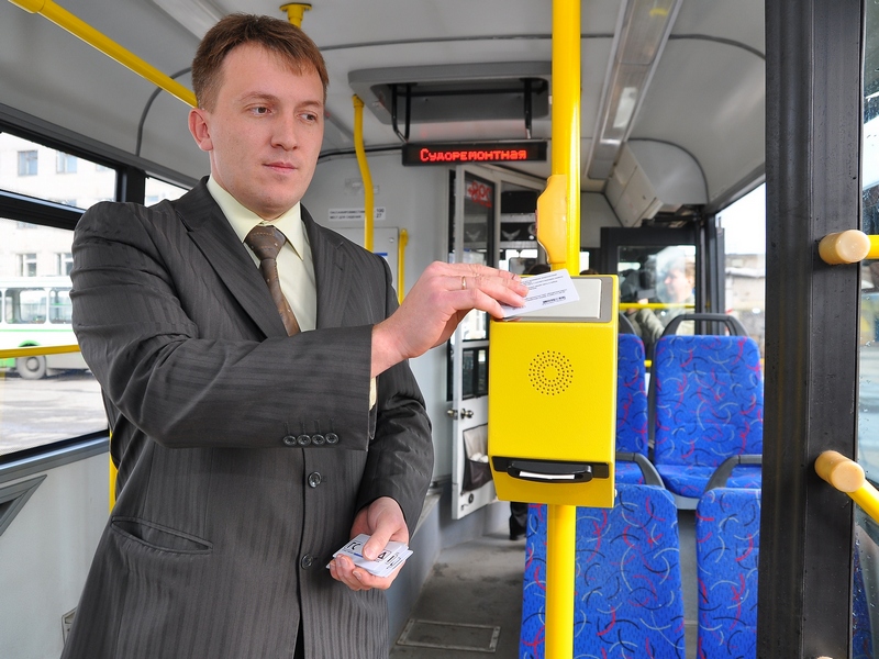 Впровадження електронного квитка змінить життя пасажирів і персоналу транспорту