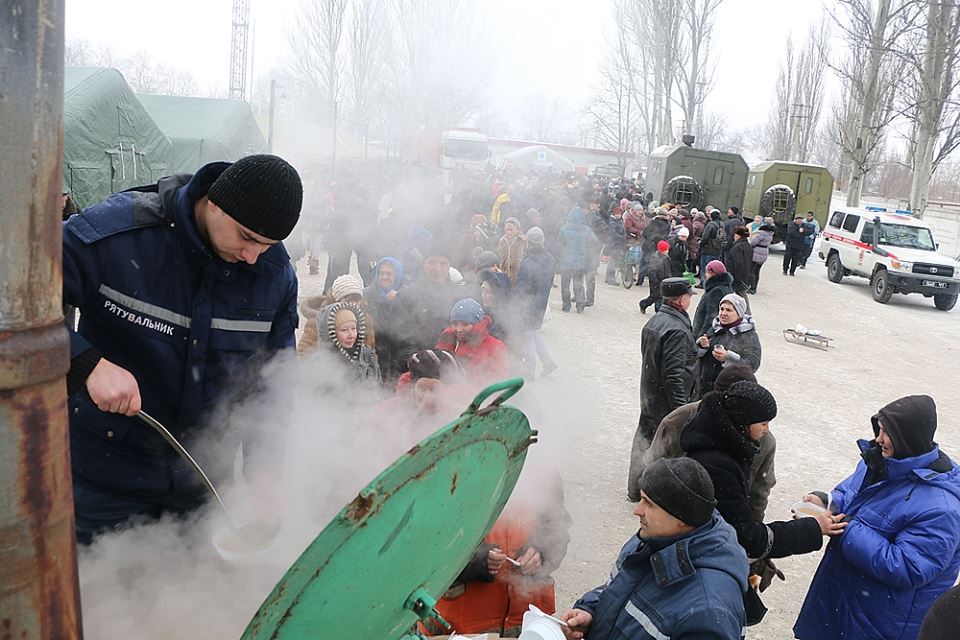 З Авдіївки продовжують евакуювати людей