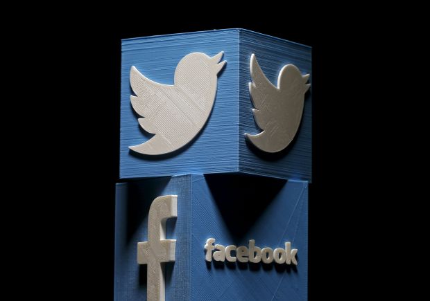 Facebook запустив ігри в своєму мессенджері Facebook запустив ігри в своєму мессенджері