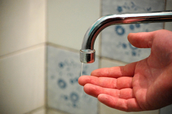 В Україні в окремих регіонах подорожчала холодна вода