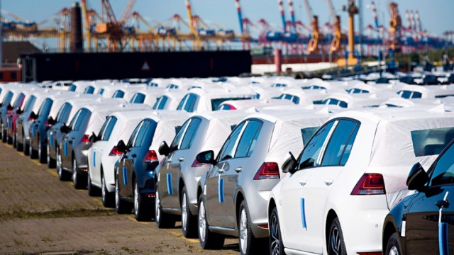 Авторинок України виріс на 48%