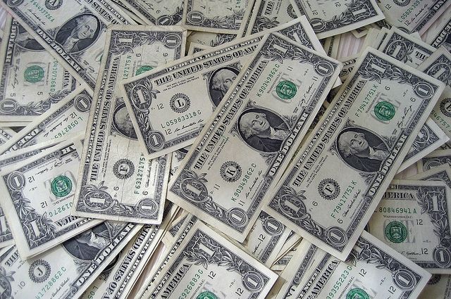 В Украине дефицит доллара: в этом году недостает $4 млрд