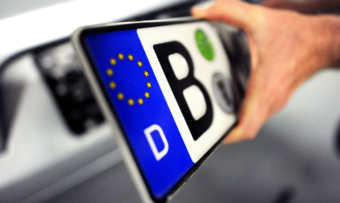 В Україні на іноземних номерах незаконно перебуває 52 тис. авто