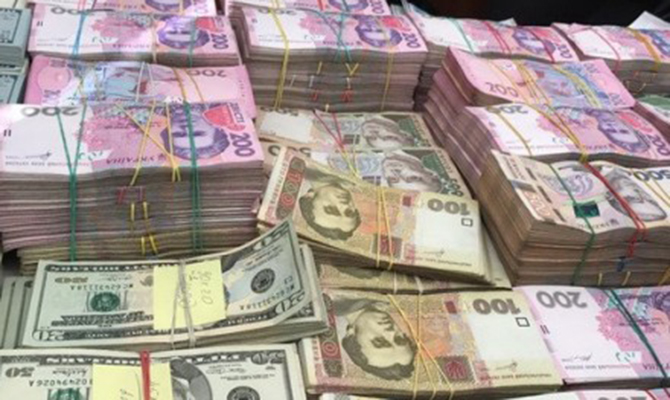 В Украине на 1% увеличилась денежная масса