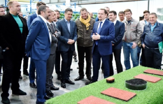В Украине открыли первый завод по производству покрытия для футбольных полей