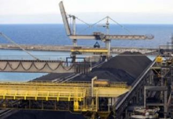 В Украину прибыло восьмое судно с южно-африканским углем
