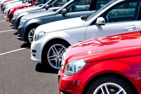 ТОП-10 лютневих продажів легкових авто