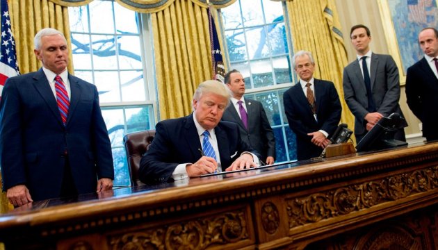 Дональд Трамп підписав бюджет США із $620 мільйонами для України