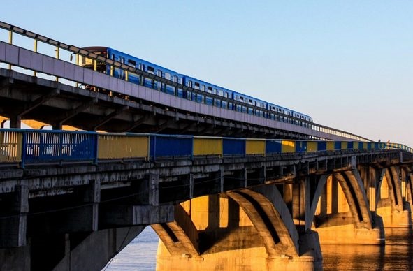 У Києві вартість проїзду в громадському транспорті зросте до 8 гривень