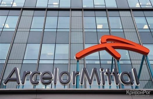 Баканов хочет наказать руководство комбината, но к Лакшми Митталу претензий нет Баканов хочет наказать руководство комбината, но к Лакшми Митталу претензий нет
