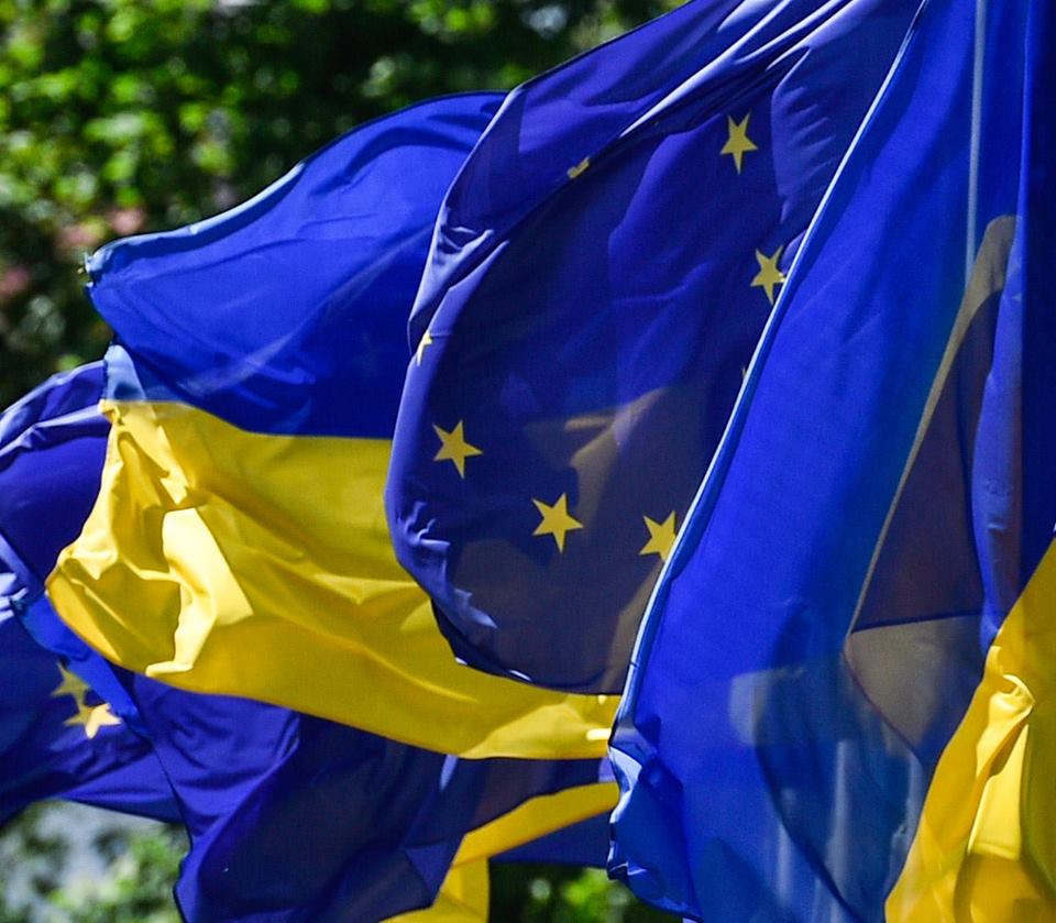 Совет ЕС окончательно утвердил финпомощь Украине в 1 млрд евро
