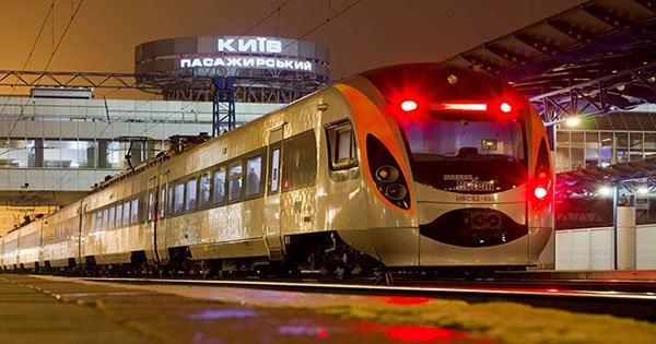 Між Києвом та аеропортом Бориспіль буде запущено перший потяг