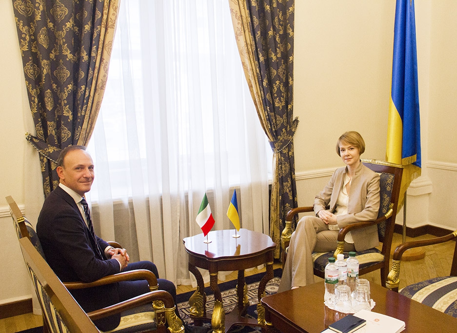 Італія підтверджує підтримку суверенітету та територіальної цілісності України Італія підтверджує підтримку суверенітету та територіальної цілісності України