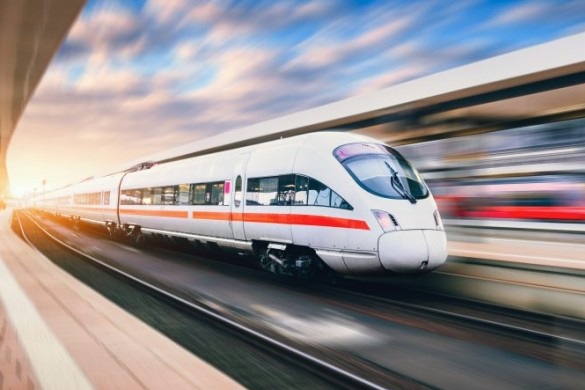 УЗ підготувала 5 поїздів для маршруту з Києва до Борисполя