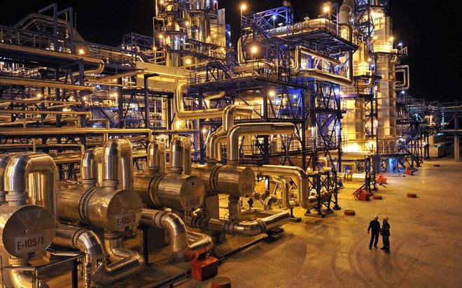 В Украине сократились нефтепереработка и производство топлива