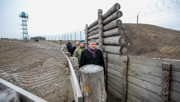 «Стіну» на кордоні з Росією побудували майже наполовину «Стіну» на кордоні з Росією побудували майже наполовину