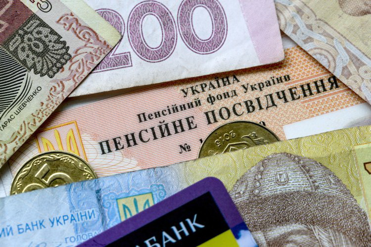 Демограф: 60 лет для выхода женщин на пенсию – это мало для страны, претендующей называться европейской