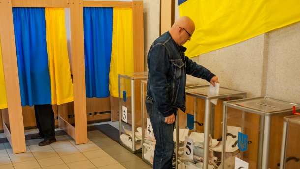 ЦИК создал за границей 101 участковую избирательную комиссию по выборам Президента Украины