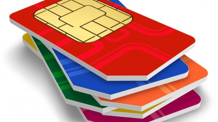 Украинцы обязаны регистрировать SIM-карты по паспорту — закон вступил в силу