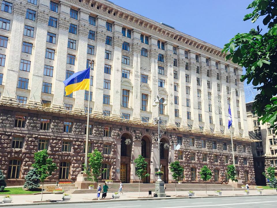 Визначено правила роботи відкритих майданчиків кафе і ресторанів в умовах карантину