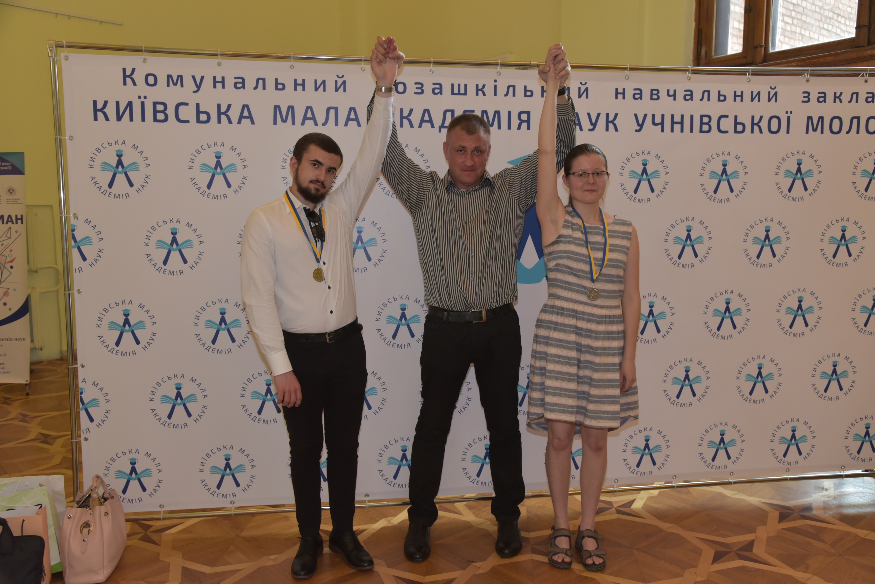 55 юних науковців Києва стали призерами міжнародних та всеукраїнських конкурсів