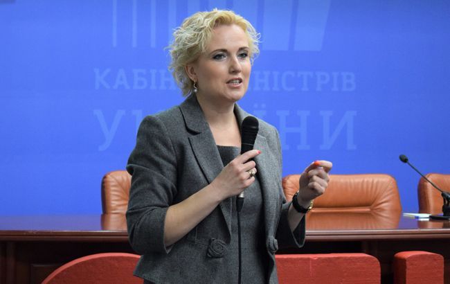 НАБУ затримало на хабарі чиновницю Офісу президента НАБУ затримало на хабарі чиновницю Офісу президента