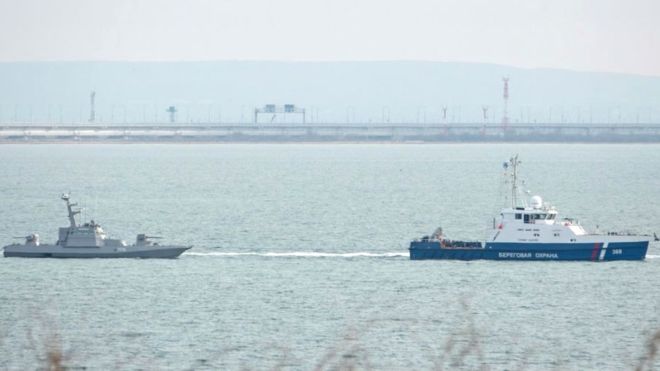 Украинские корабли, захваченные Россией в Керченском проливе, возвращаются
