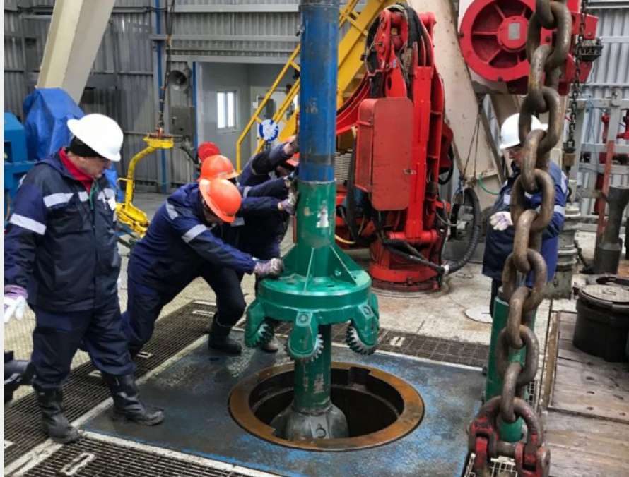 «Нафтогаз» приступил к бурению сверхглубокой скважины на крупнейшем месторождении газа «Нафтогаз» приступил к бурению сверхглубокой скважины на крупнейшем месторождении газа