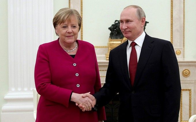 Меркель: Мы будем поддерживать Nord Stream 2, санкции США — неправильные