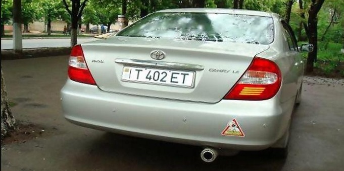 Україна з 1 квітня заборонить в’їзд авто з придністровськими «номерами»