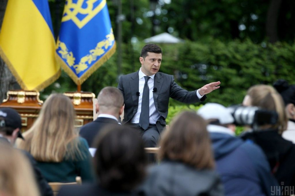 Цифра дня: 22 відсотки своїх обіцянок виконав Президент – підсумки року для Зеленського Цифра дня: 22 відсотки своїх обіцянок виконав Президент – підсумки року для Зеленського